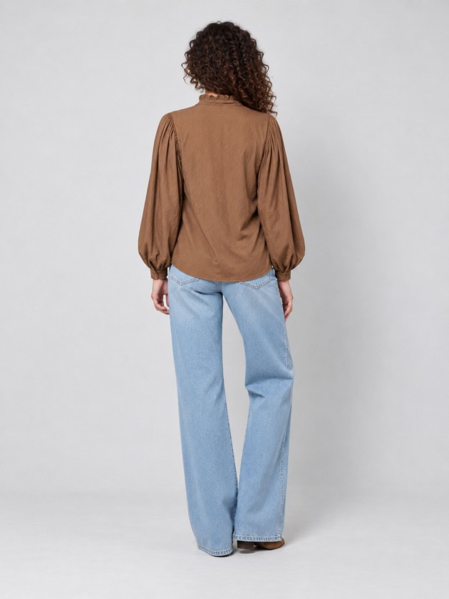 Flowy blouse with ruffles Flowy blouse with ruffles