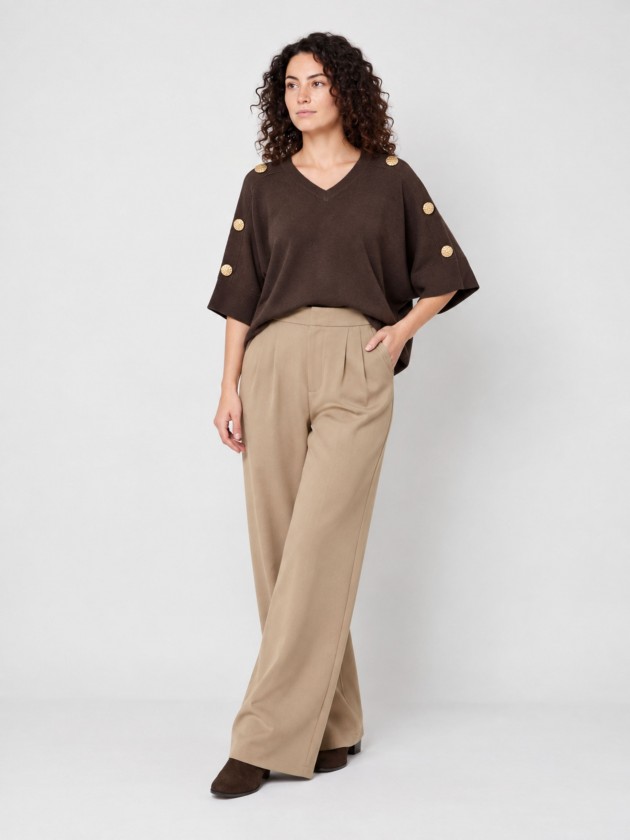 Wide leg pleated trousers