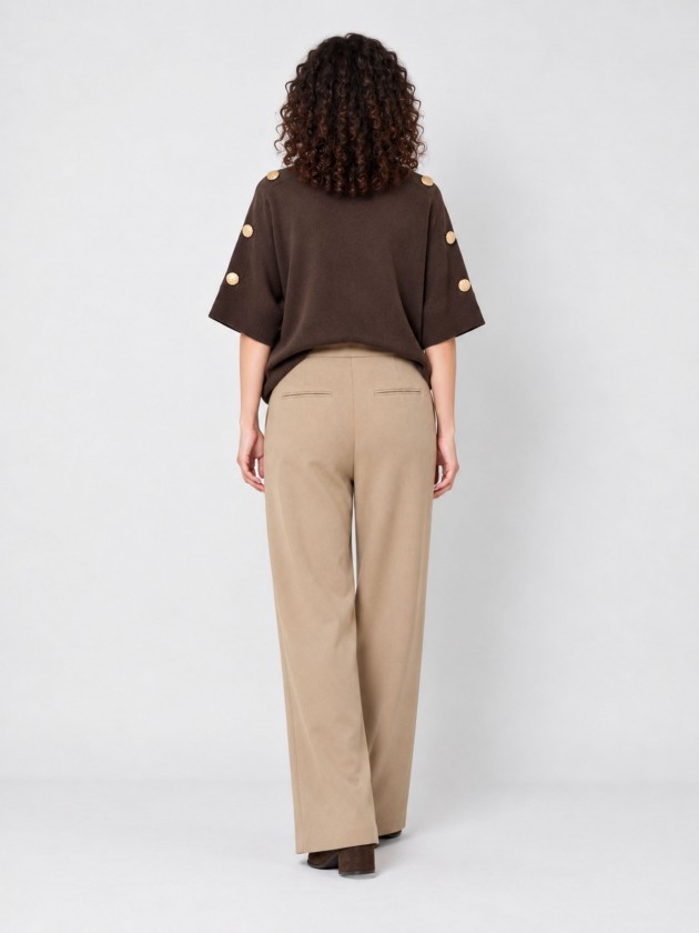 Wide leg pleated trousers