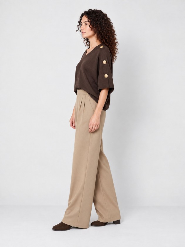 Wide leg pleated trousers