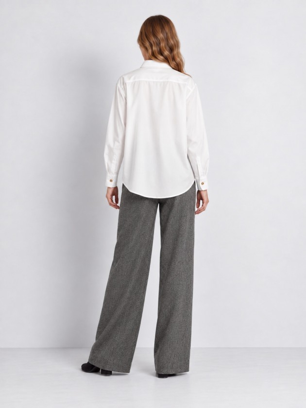 Shirt with metal buttons