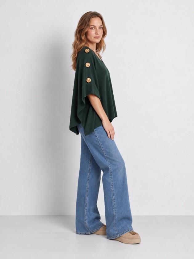 Knitted sweater with appliqu�s
