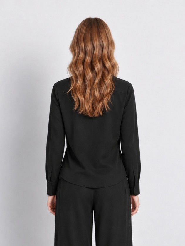 Camisa cintada com laço Camisa cintada com laço