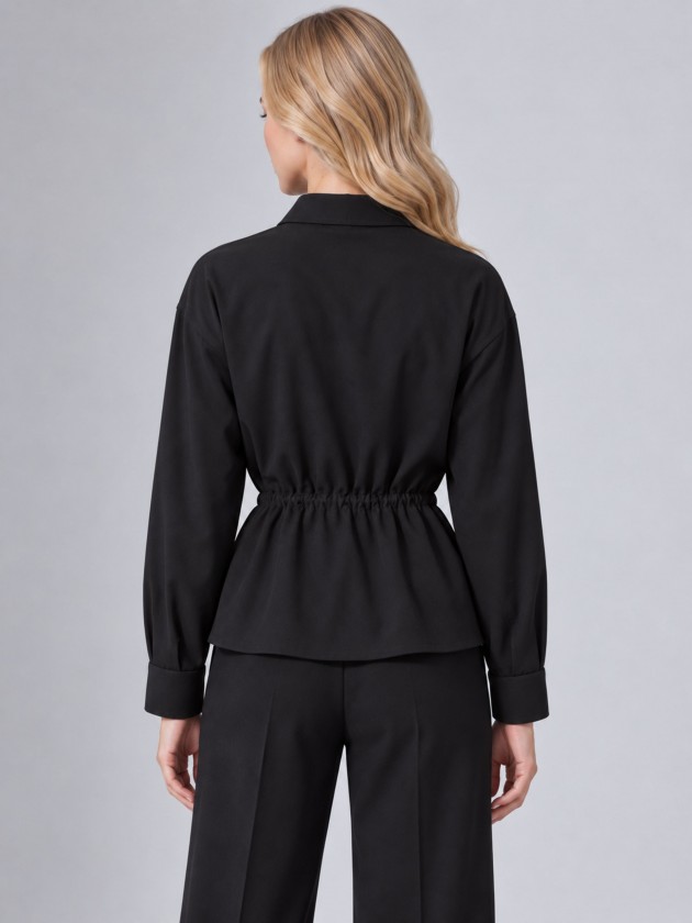 Camisa com cord�o na cintura