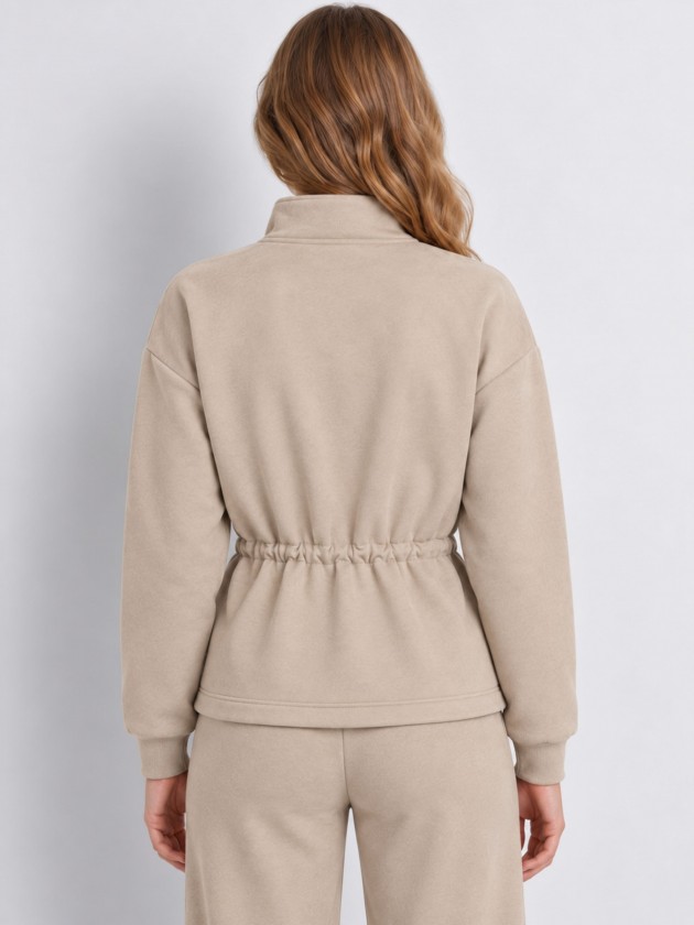 Jacket with zipper and drawstring. Jacket with zipper and drawstring.