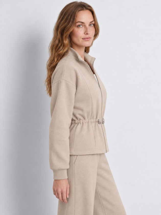 Jacket with zipper and drawstring. Jacket with zipper and drawstring.