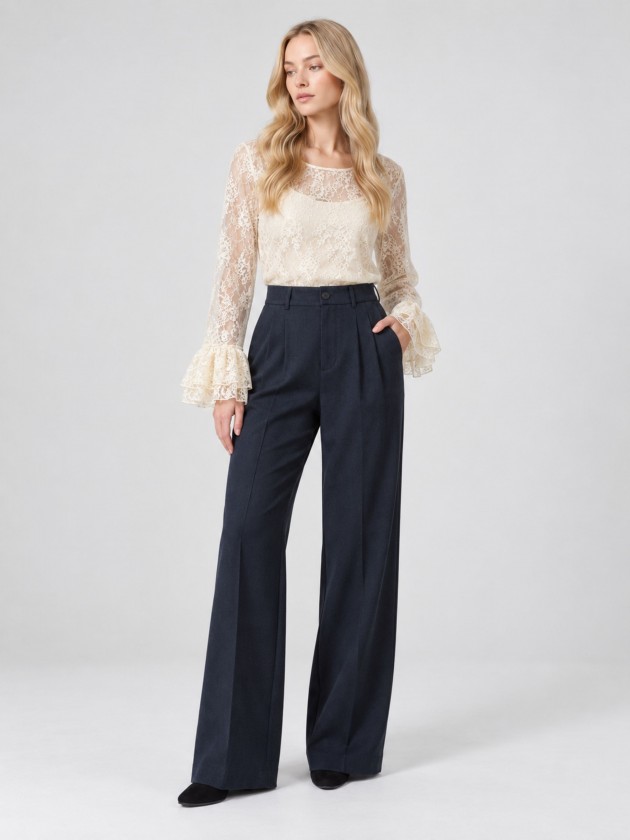 Wide leg pleated trousers
