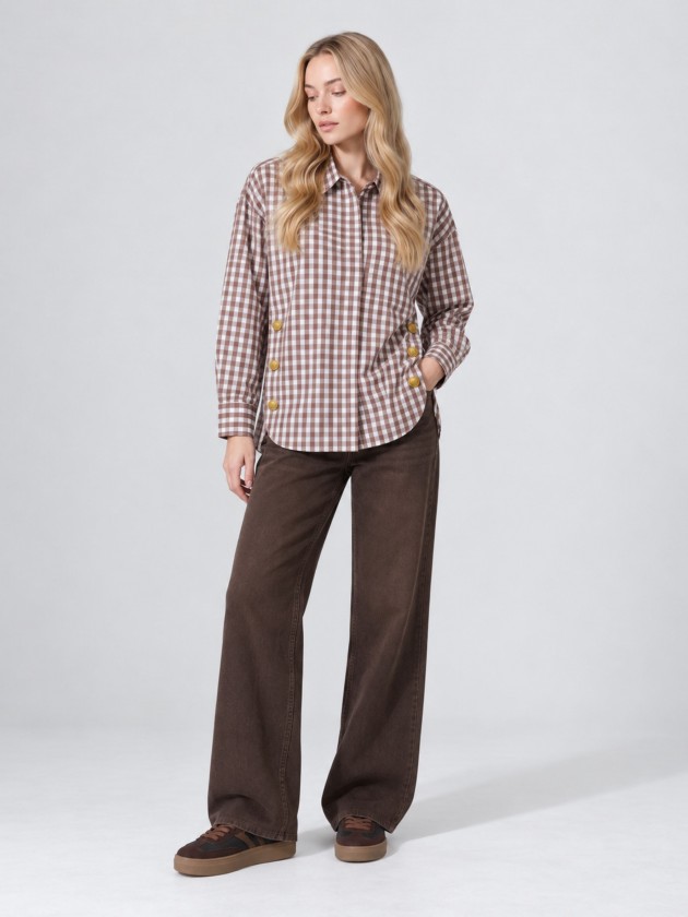 Camisa às riscas com botões metálicos Camisa às riscas com botões metálicos