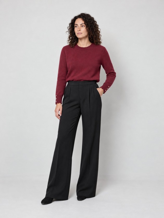 Knitted sweater with buttons