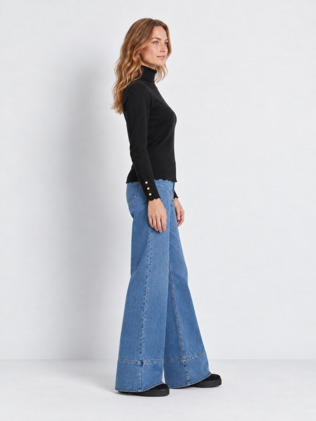 Camisola de malha com gola alta Camisola de malha com gola alta