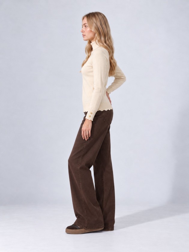Camisola de malha com gola alta