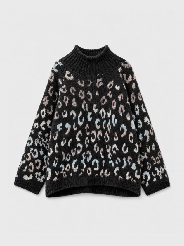 Jacquard knit sweater