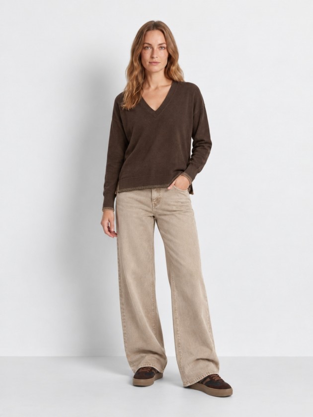 Knitted sweater with a v-neck Knitted sweater with a v-neck