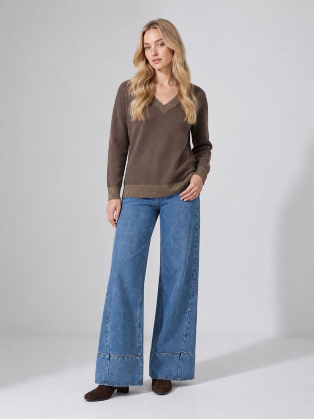 Knitted sweater with a v-neck Knitted sweater with a v-neck