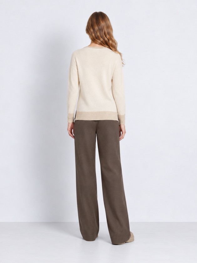 Knitted sweater with a v-neck Knitted sweater with a v-neck