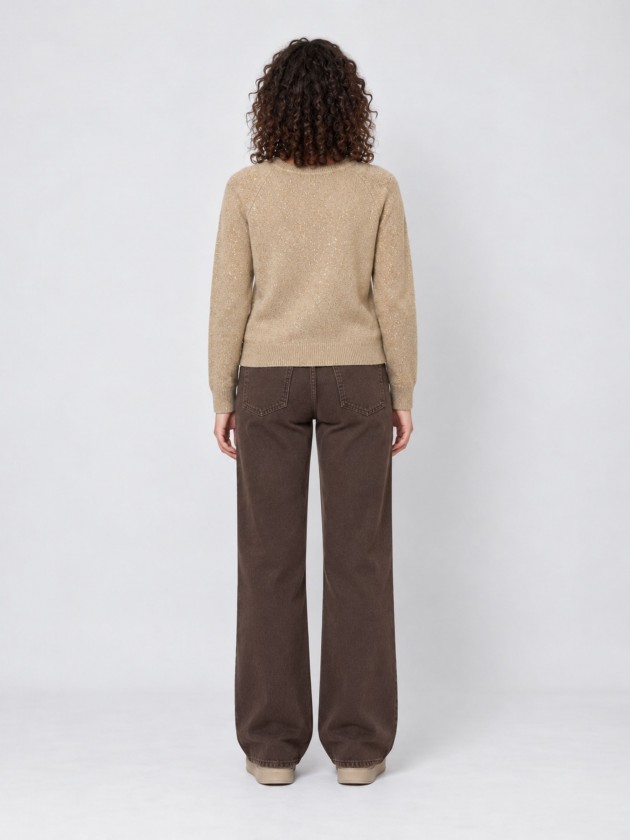 Knitted sweater with metallic thread