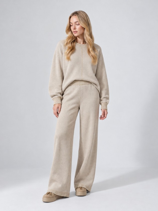Wide leg knit pants