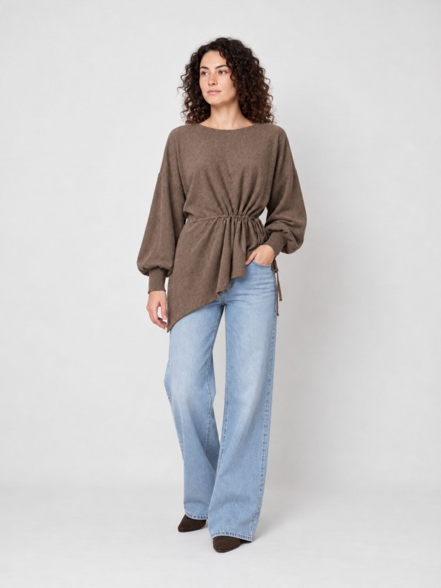 Knitted sweater with adjustable waist. Knitted sweater with adjustable waist.