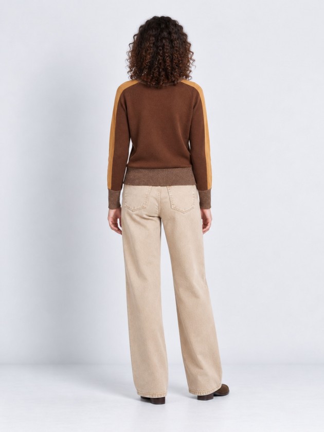 Knit sweater with lurex. Knit sweater with lurex.